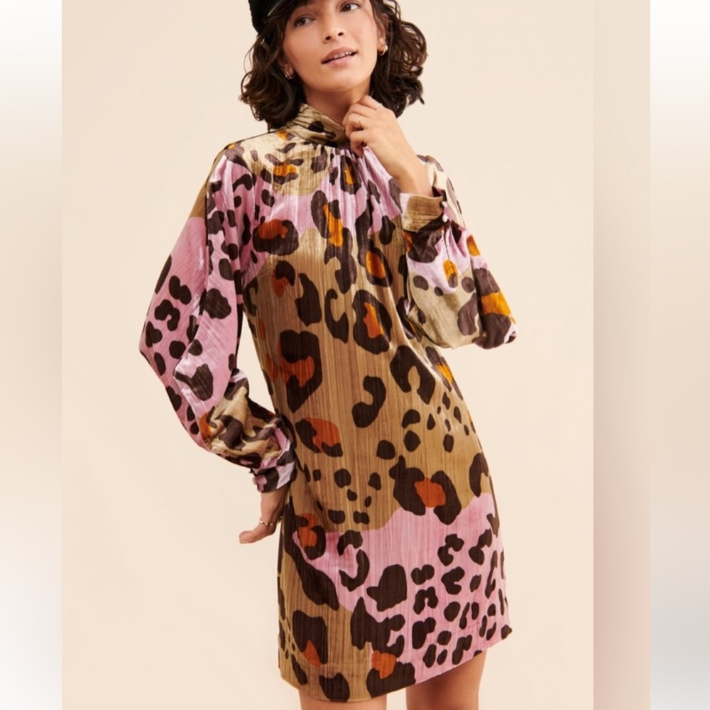 Anthropologie Layla Pink Leopard Velvet Mini Dress Shift Boho Sz Medium